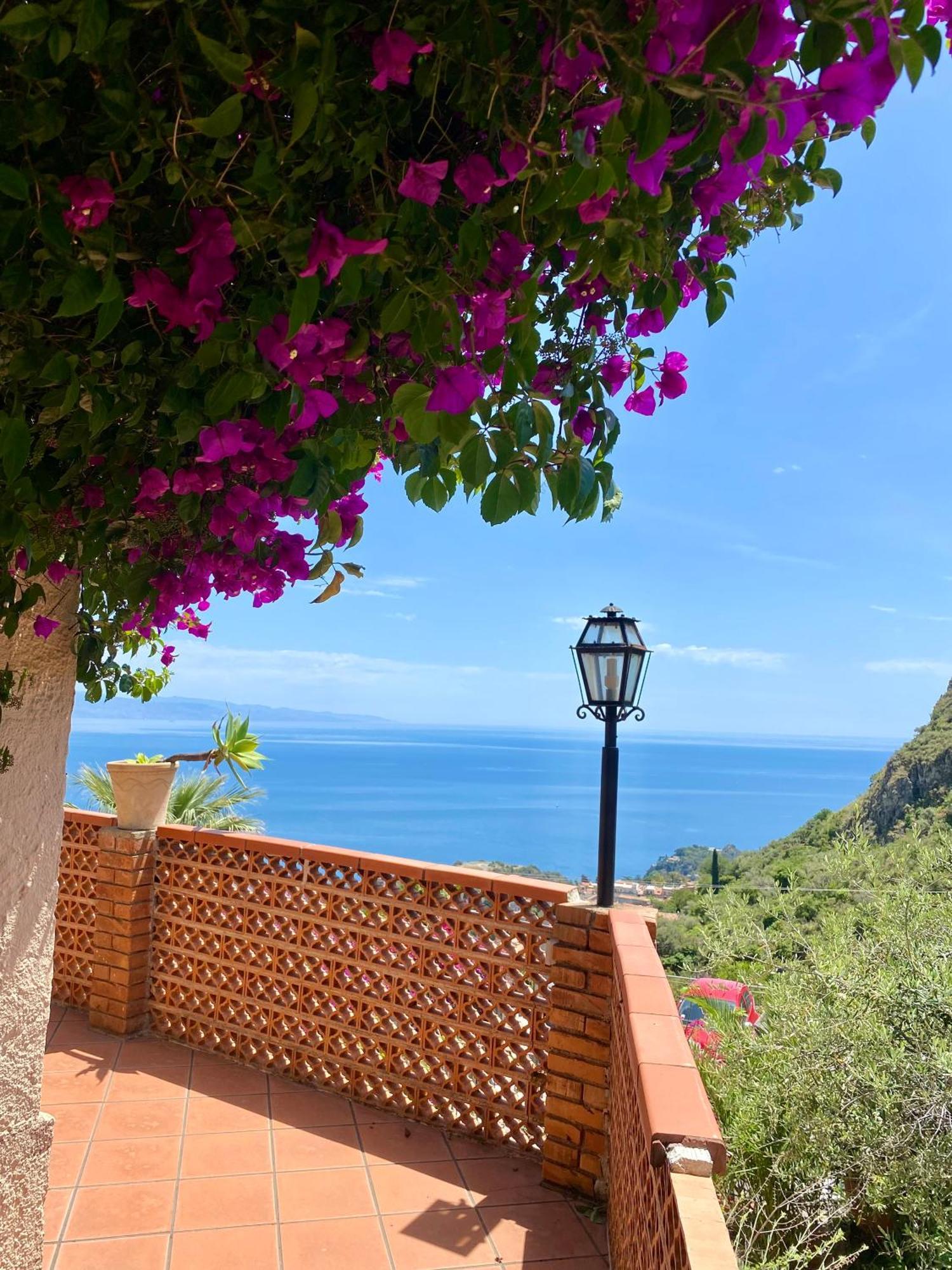 Villa Zen Taormina Exterior photo